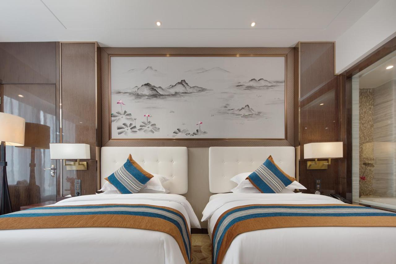 Perenc Hotel Anshun Exterior photo